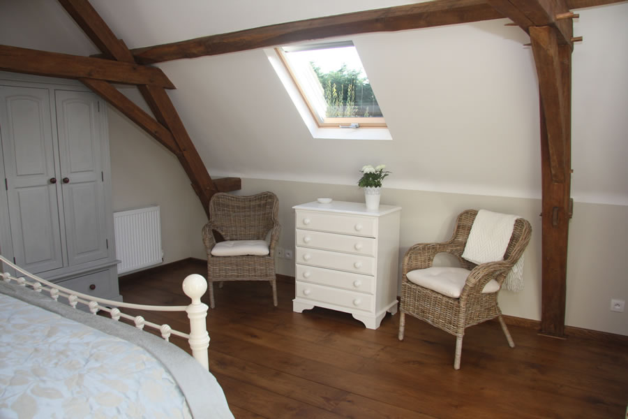 Sunset bedroom private balcony