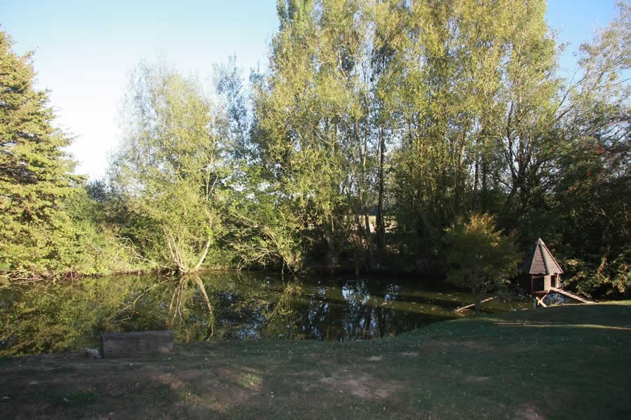 The pond at Les Bouts de Ralle Chambre D'Hotes