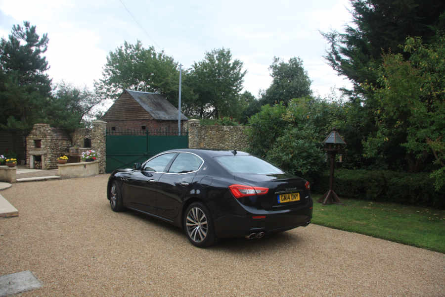 Another Maserati at Les Bouts de Ralle Chambre d'Hotes